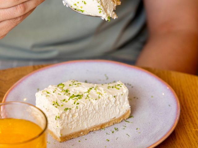 YOLO Suresnes Cheesecake